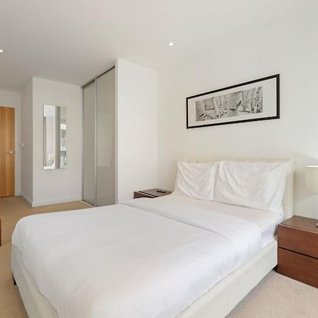 London East Side Wharf Apartment Bagian luar foto